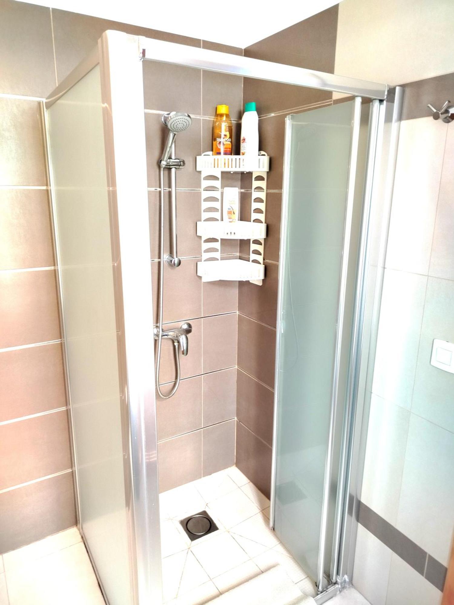Sunny Apartment Near Las Canteras Beach Лас-Пальмас-де-Гран-Канария Экстерьер фото